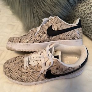 Nike Air Force size 9 women’s
